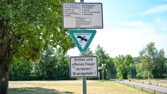 Hanau untersagt Grillen in Parks und am Mainufer wegen erhöhter Brandgefahr