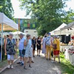 Hanauer Schlossgarten: Vier Tage Weinfest mit Live-Musik und mehr als 70 Kunsthandwerkern