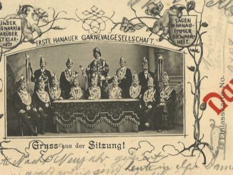 Postkarte von 1904 dokumentiert Große Damensitzung in Hanau