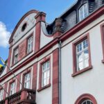 Sektfest: Rathaus, Standesamt und Verwaltungsgebäude in Eltville nur bis 10.30 Uhr geöffnet