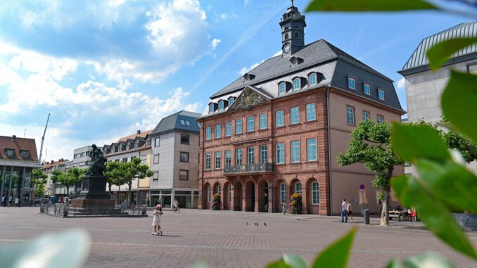 Verwaltung, Feuerwehr und Handwerk: Hanau plant bis zu 29 Ausbildungsplätze für 2027 Verwaltung, Feuerwehr und Handwerk: Hanau plant bis zu 29 Ausbildungsplätze für 2027